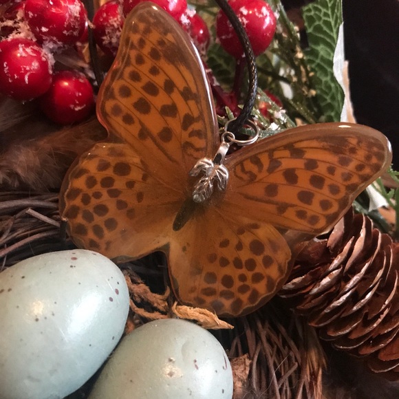 Sterling Silver Resin encased Butterfly Wings Pendant with Leather Cord. - Picture 6 of 15